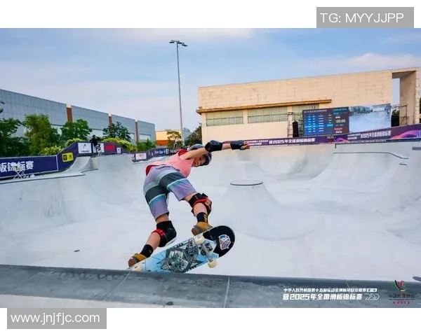 成都滑板队创历史新高速度排名引发全国关注与热议