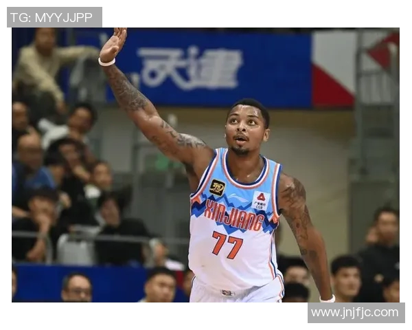 昆汀-皮特森成为CBA新秀关注焦点表现受到球迷广泛好评